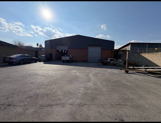 700M² FACTORY TO LET IN ALBERTON NORTH